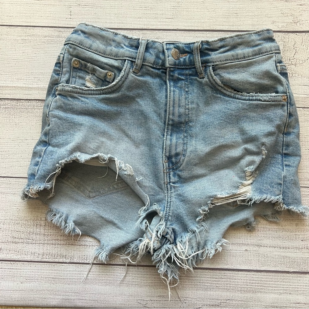 Zara Women Denim Jean Short Size 4